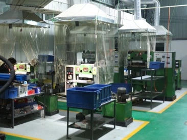 Части для волос из резины нерегулярной формы из резины специальной формы OEM ODM 19